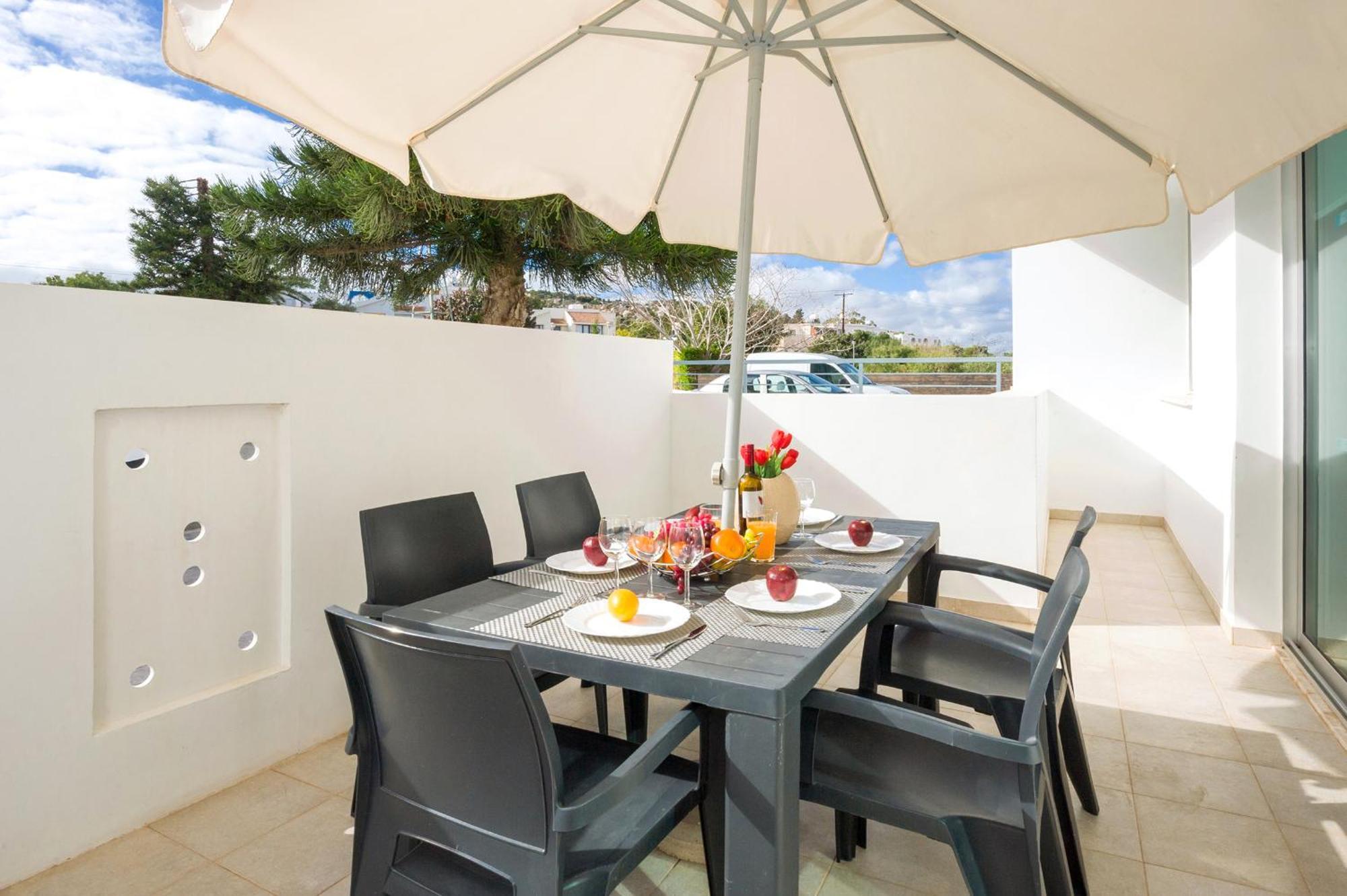 Calypso - Coralli Beachfront Apartment Protaras Exterior foto
